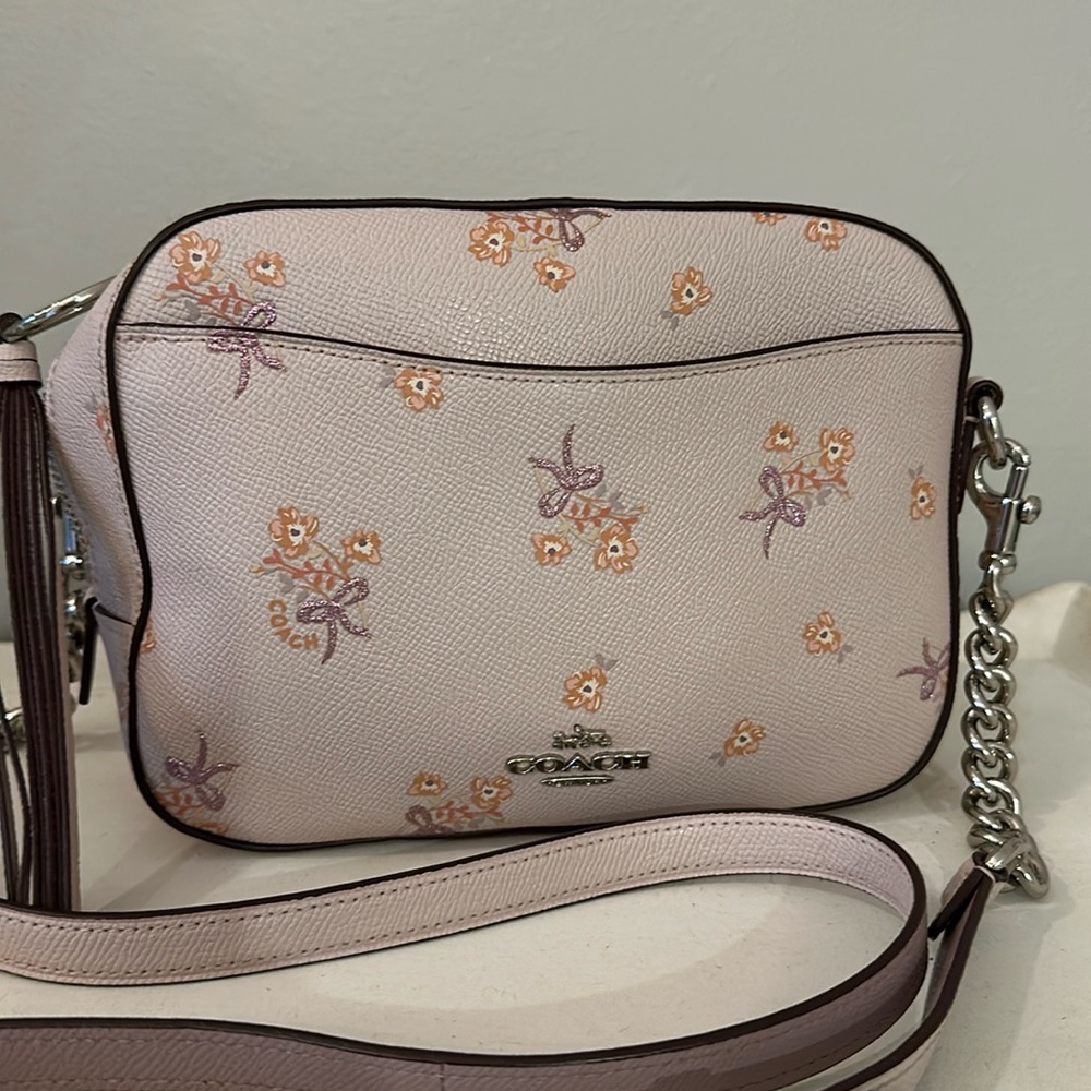 Coach Floral Bow Print Camera Bag Ice pink style 29347 EUC